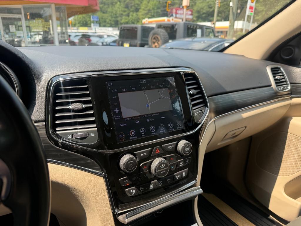 2020 Jeep Cherokee - $16,999