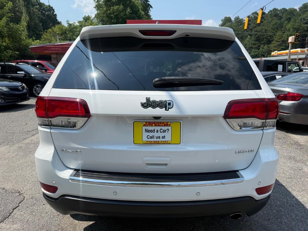 2020 Jeep Cherokee - $16,999