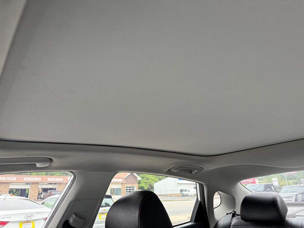 2020 Kia Optima - $13,999