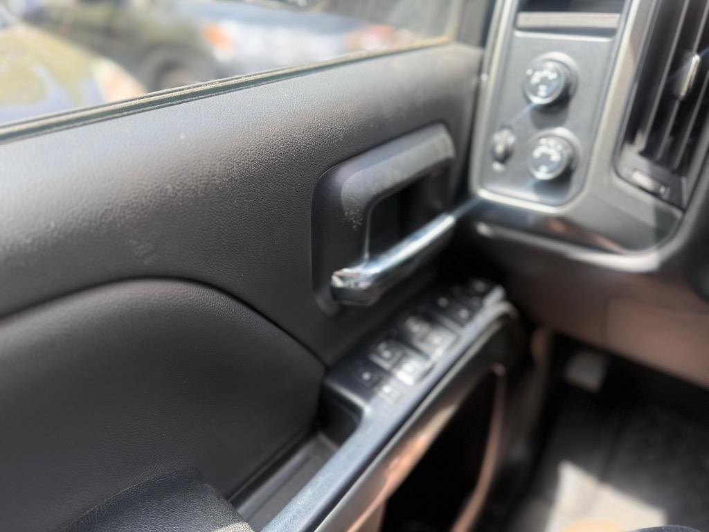 2019 Chevrolet Silverado Ld - $21,499