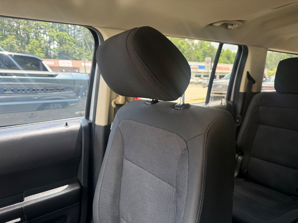 2019 Ford Flex - $9,499