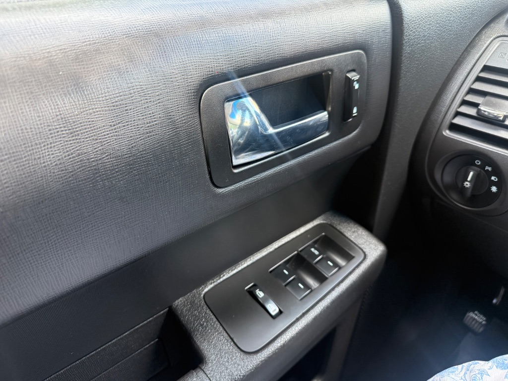 2019 Ford Flex - $9,499