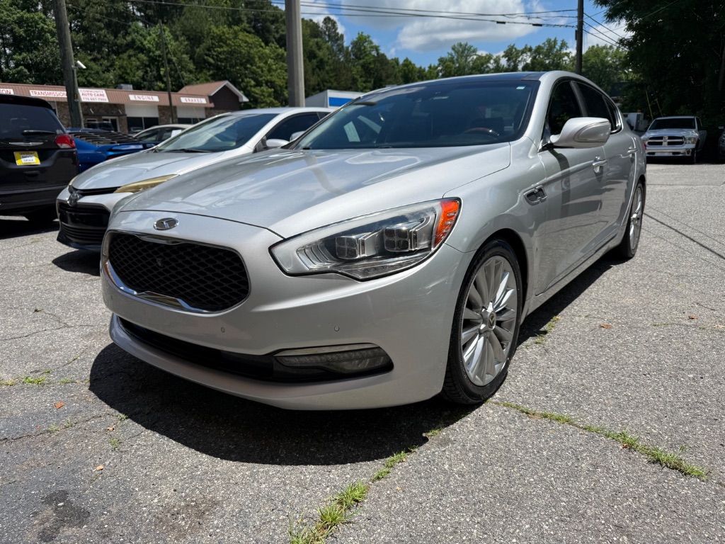 2015 Kia K900 - $10,699