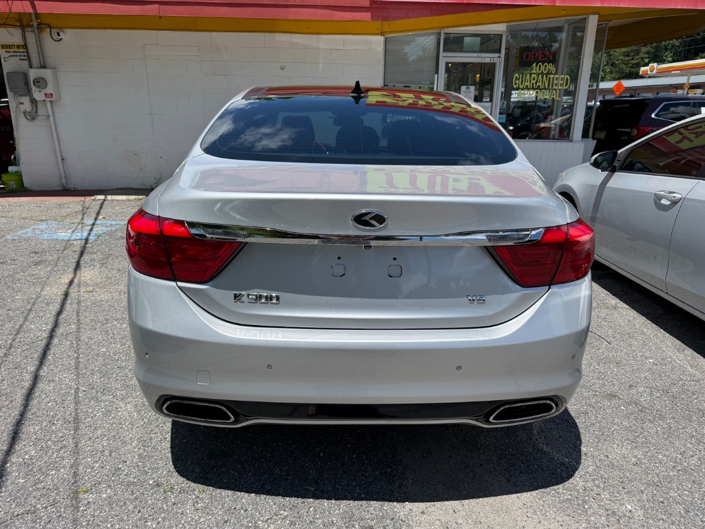2015 Kia K900 - $10,699