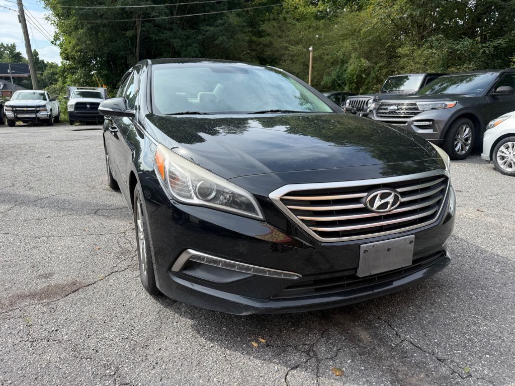 2015 Hyundai Sonata - $8,999
