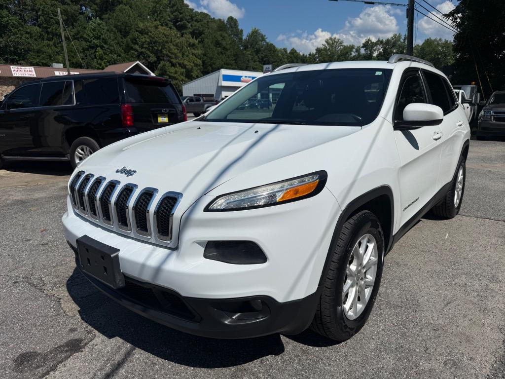 2016 Jeep Cherokee - $10,599