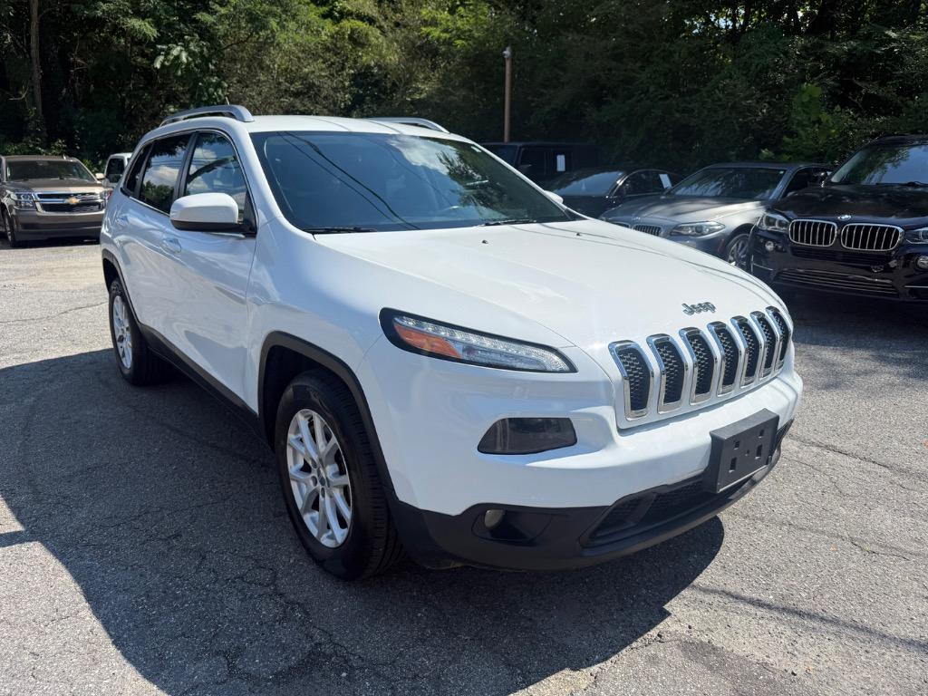 2016 Jeep Cherokee - $10,599
