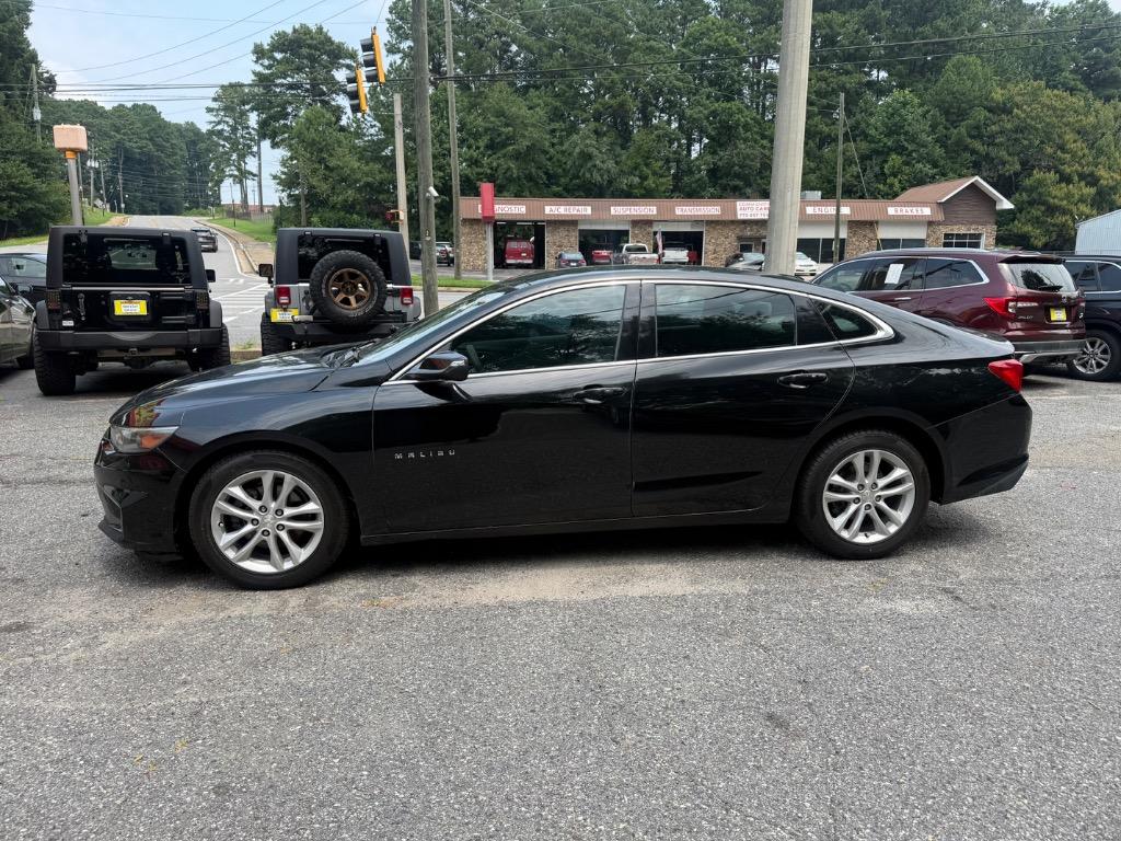 2017 Chevrolet Malibu - $9,999