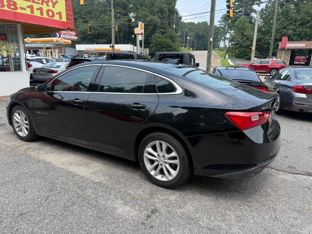 2017 Chevrolet Malibu - $9,999