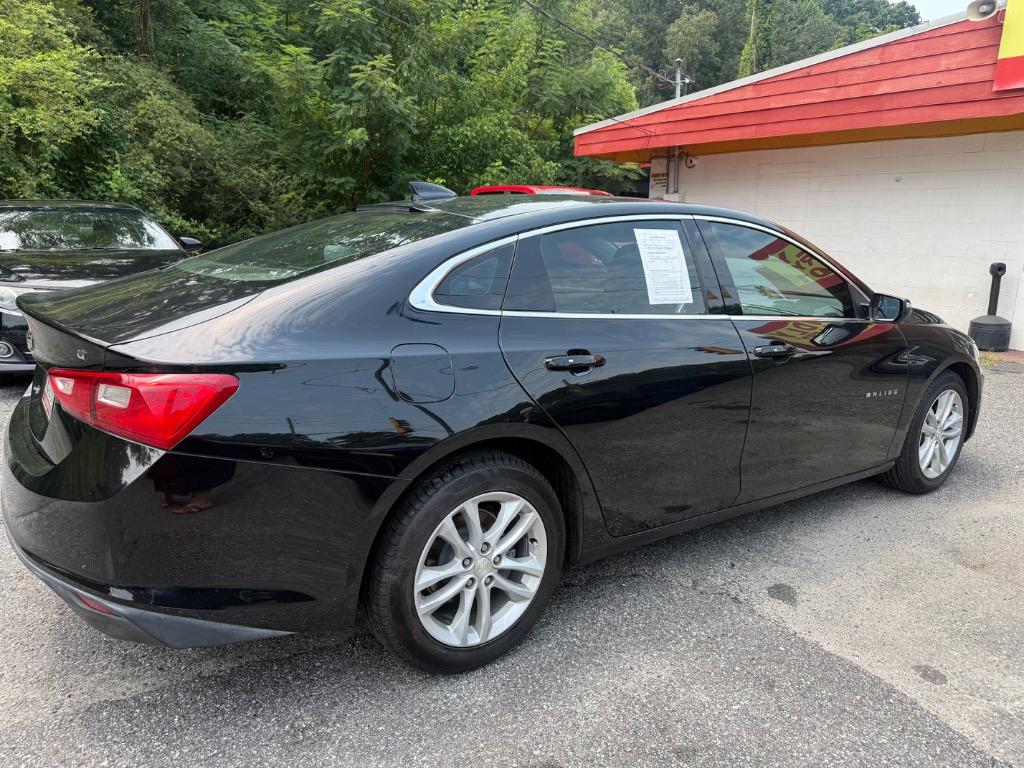 2017 Chevrolet Malibu - $9,999