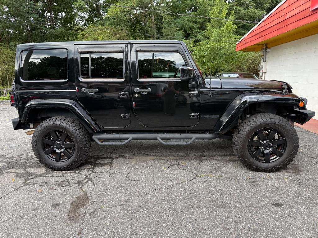 2014 Jeep Wrangler - $15,999