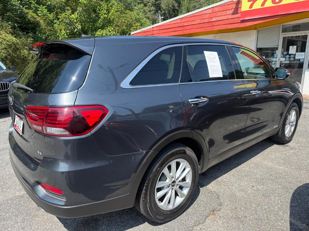 2020 Kia Sorento - $13,999