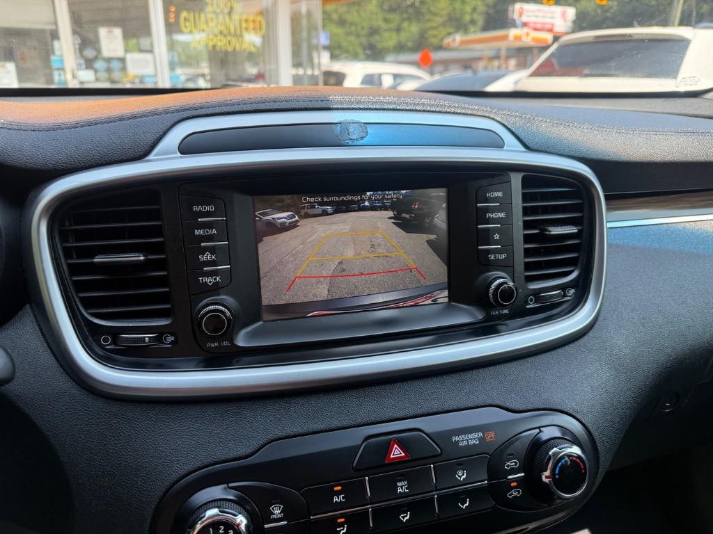 2020 Kia Sorento - $13,999