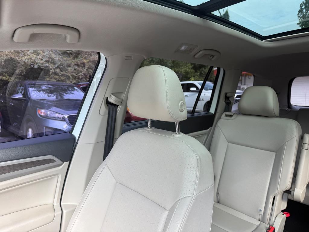 2020 Volkswagen Atlas - $13,899