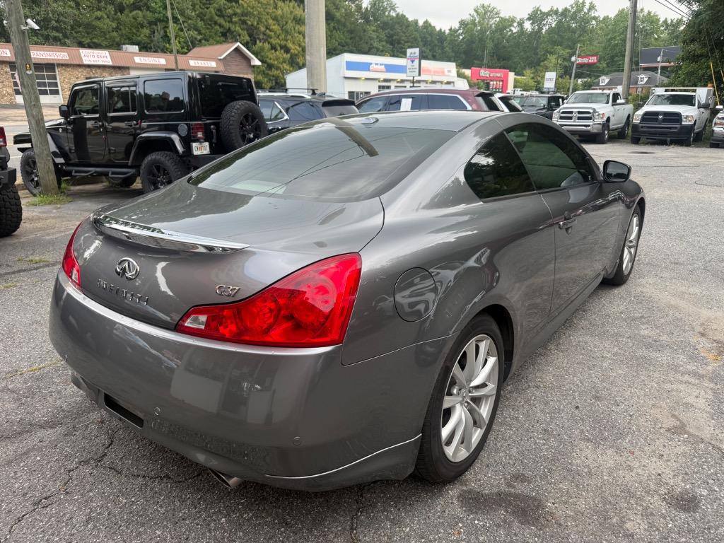 2011 INFINITI G - $9,799