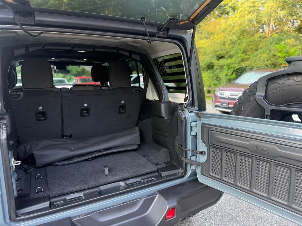 2024 Jeep Wrangler - $45,999