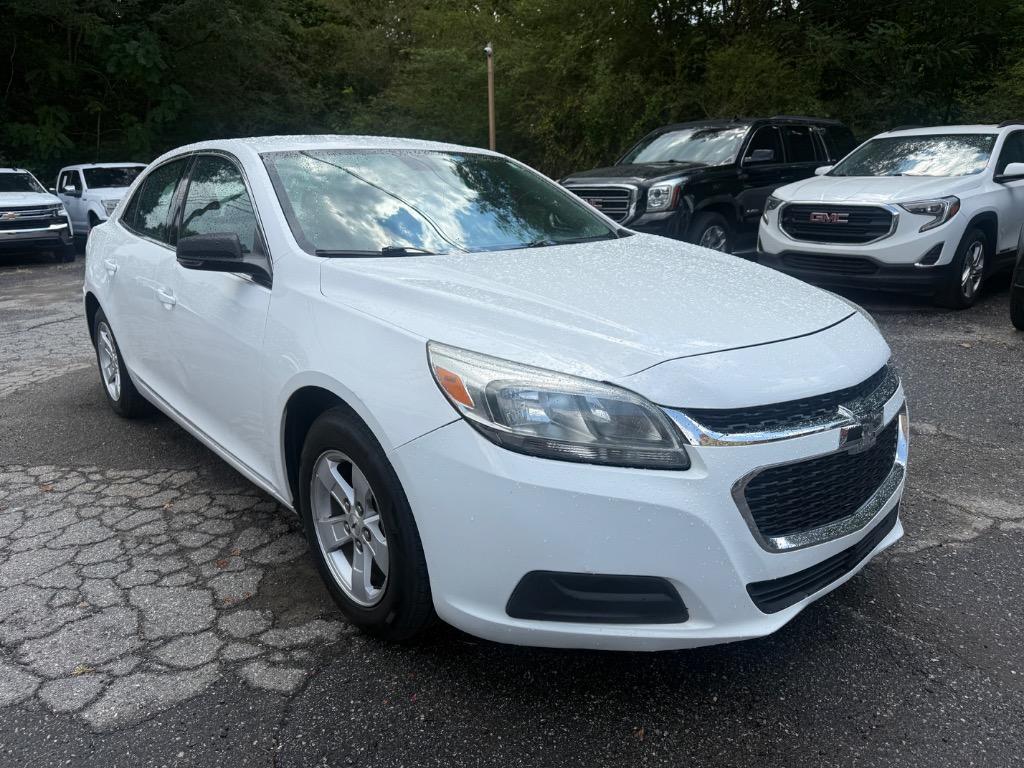 2016 Chevrolet Malibu - $6,999