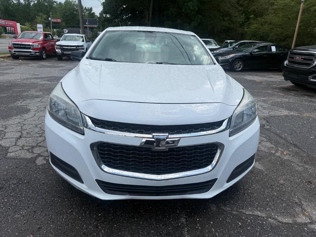 2016 Chevrolet Malibu - $6,999