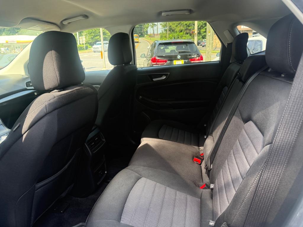 2020 Ford Edge - $9,399