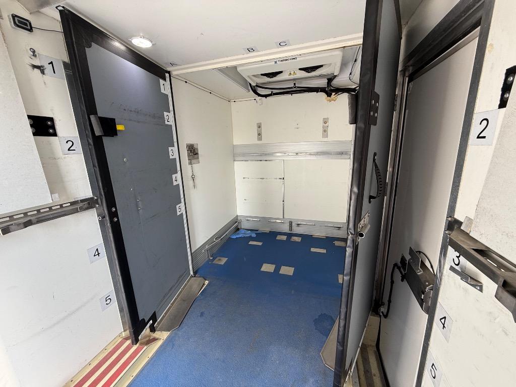 2023 Ford E-350 - $17,999