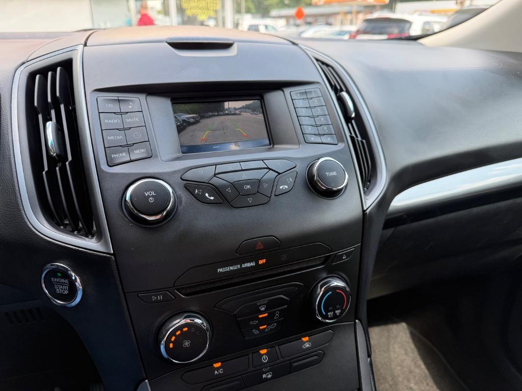 2018 Ford Edge - $10,999