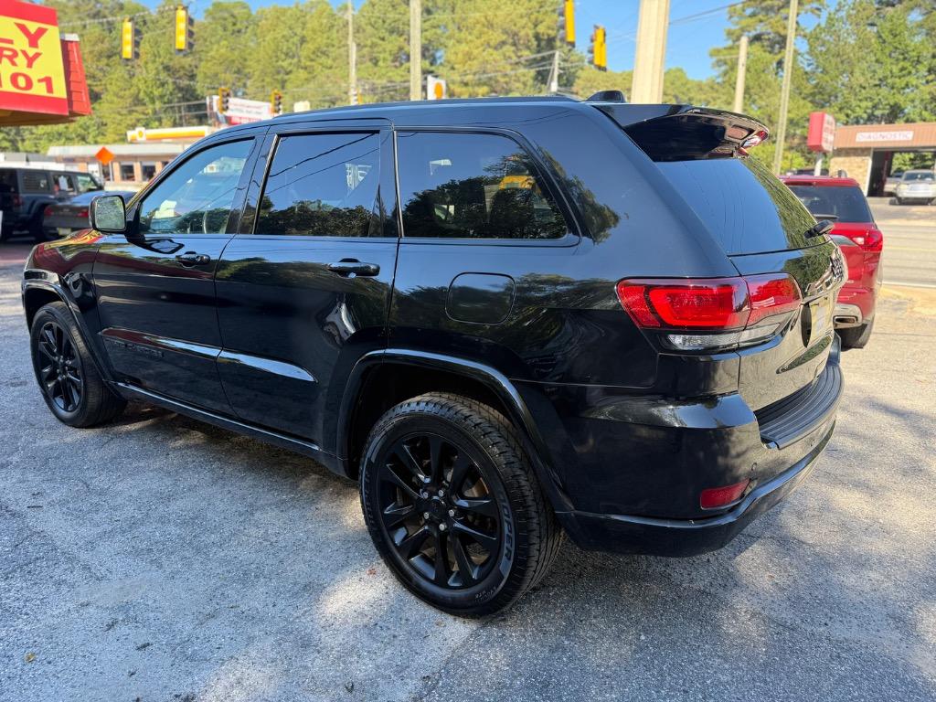 2019 Jeep Cherokee - $16,599