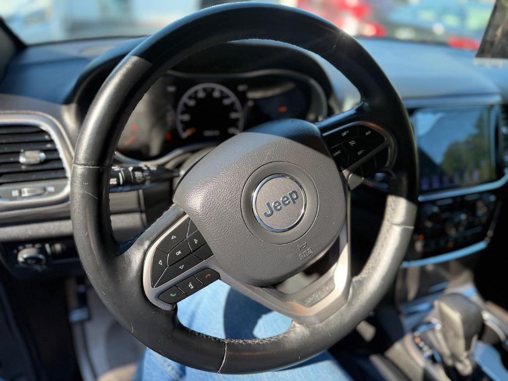 2019 Jeep Cherokee - $16,599