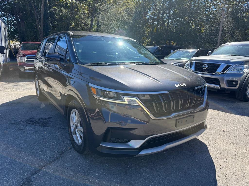 2024 Kia Carnival - $24,399