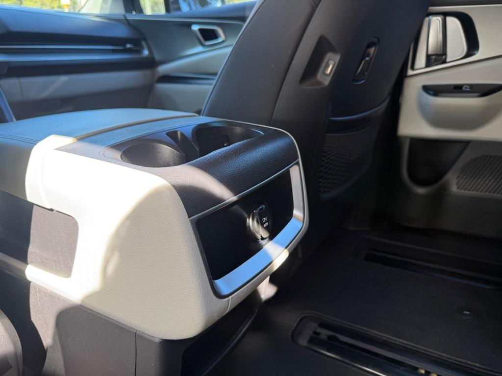 2024 Kia Carnival - $24,399