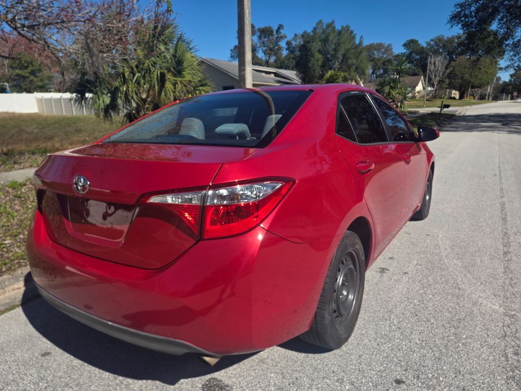 2016 Toyota Corolla - $6,900