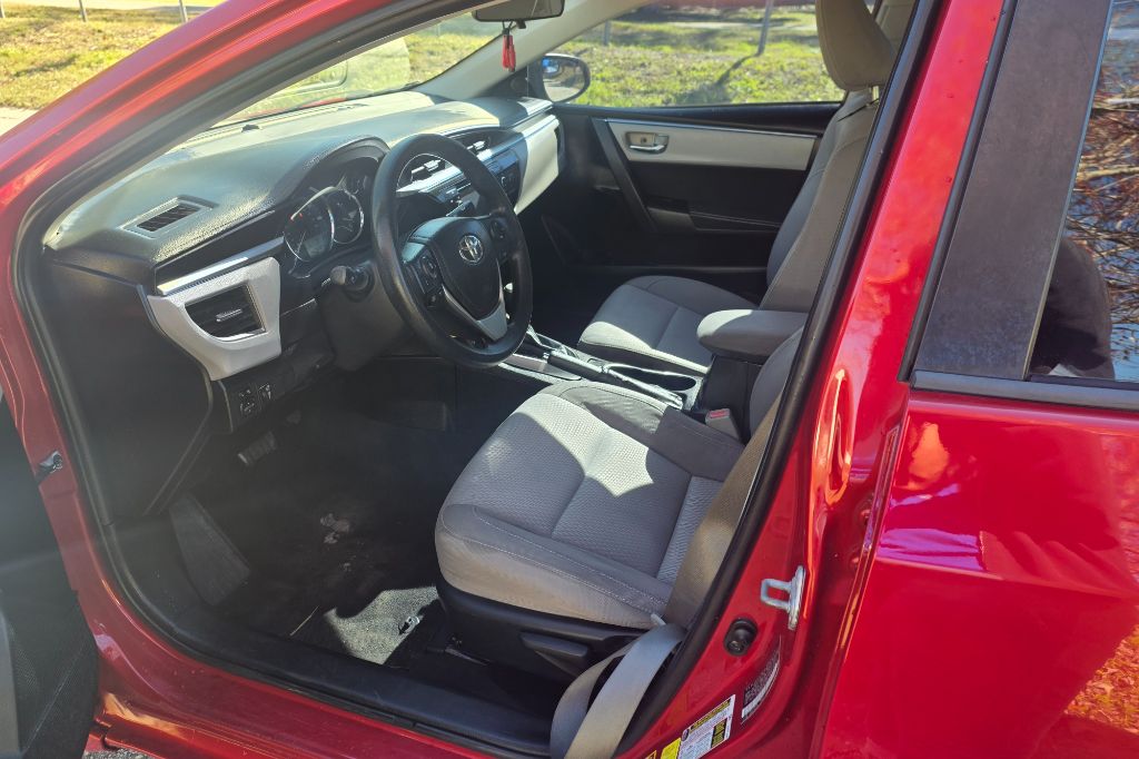 2016 Toyota Corolla - $6,900