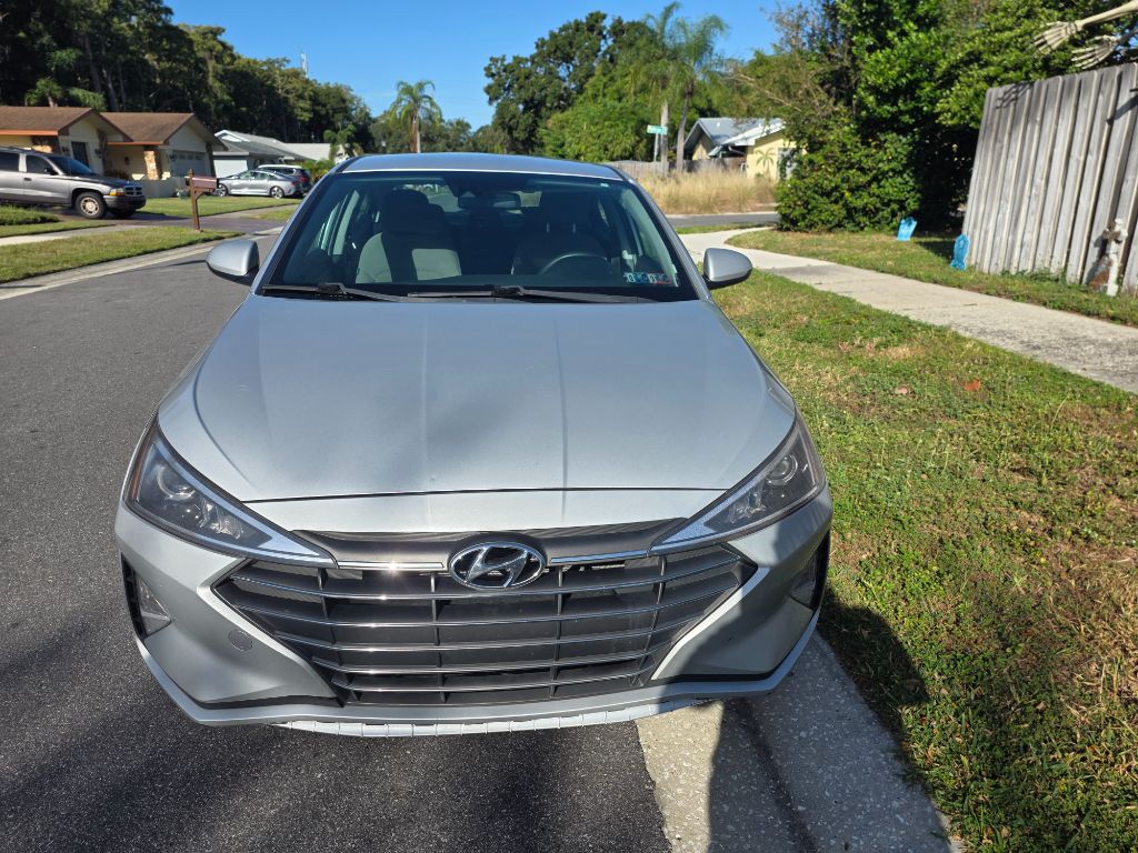 2019 Hyundai Elantra - $6,900