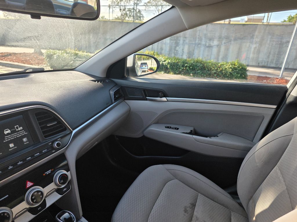 2019 Hyundai Elantra - $6,900