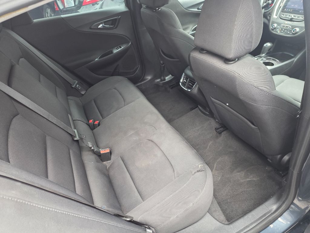 2020 Chevrolet Malibu - $8,500