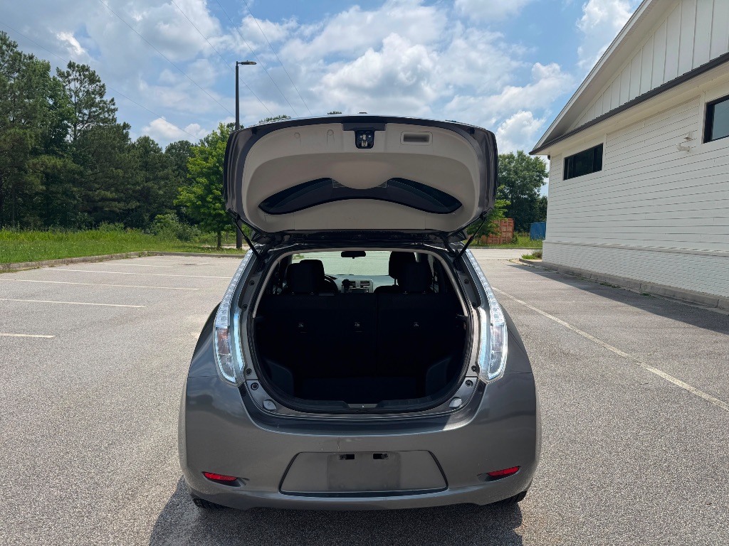 2014 Nissan LEAF - $3,950