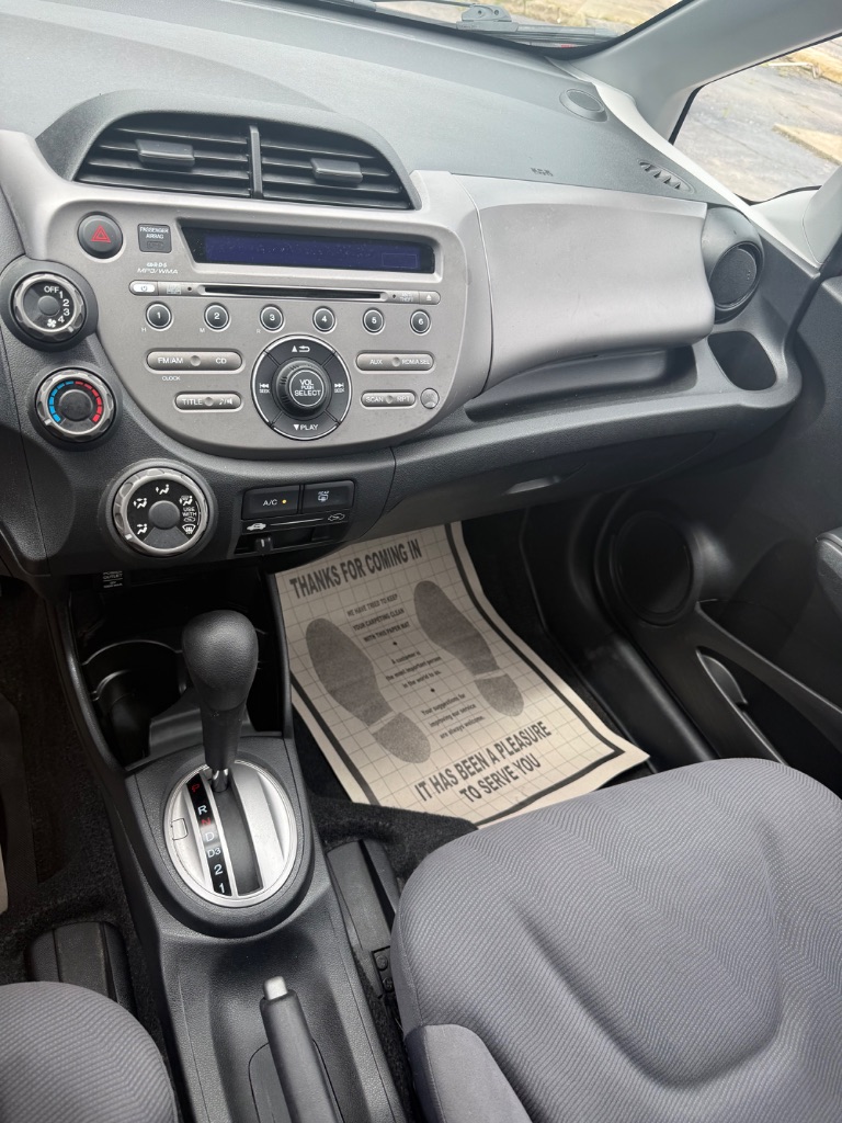 2009 Honda Fit - $6,700