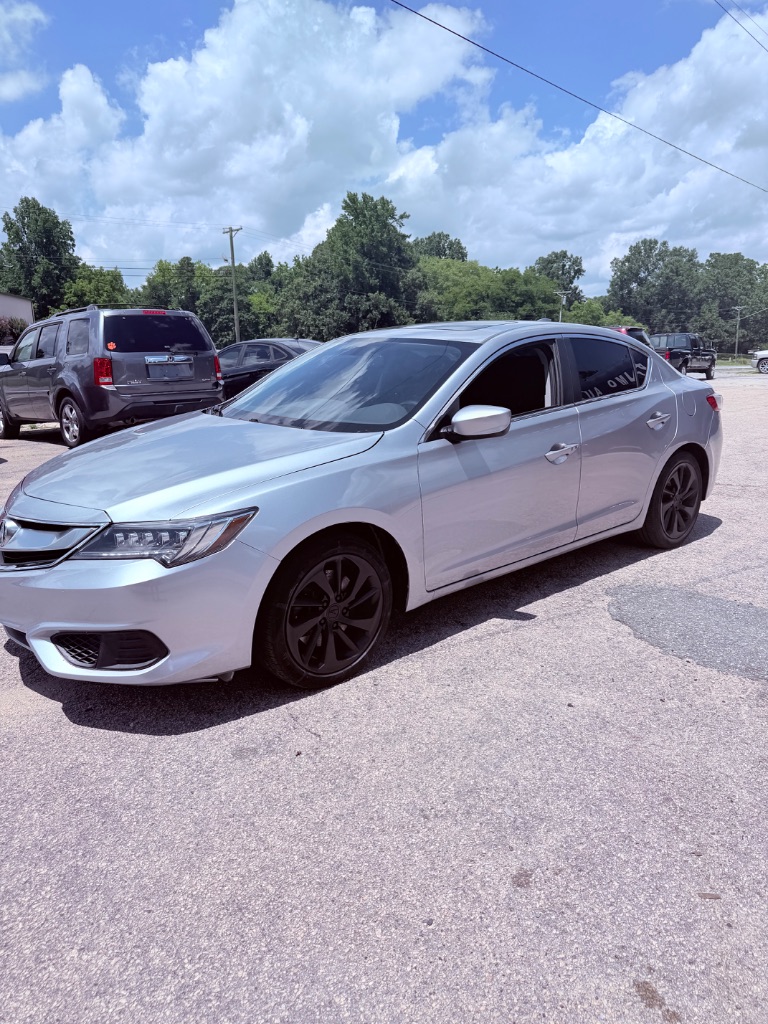 2017 Acura ILX - $10,500