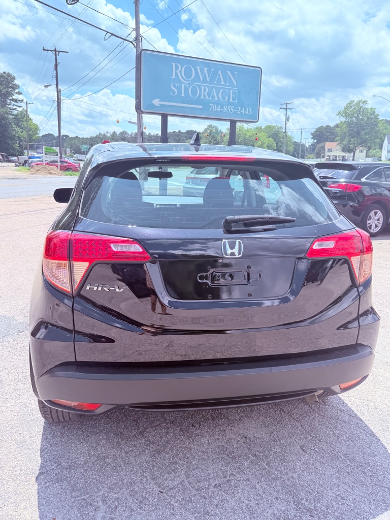 2018 Honda HR-V - $12,000