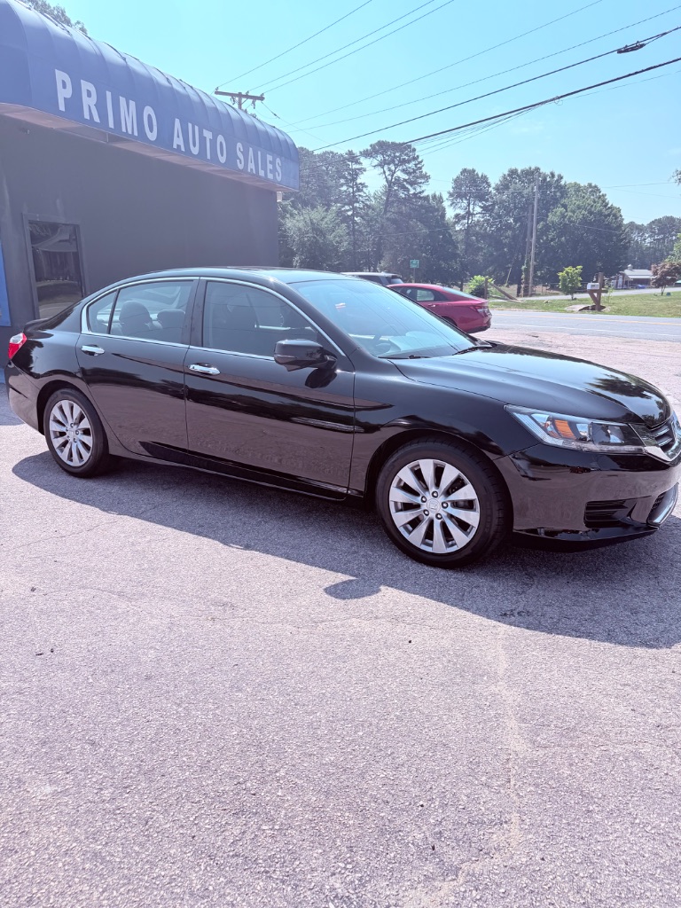 2014 Honda Accord - $9,000