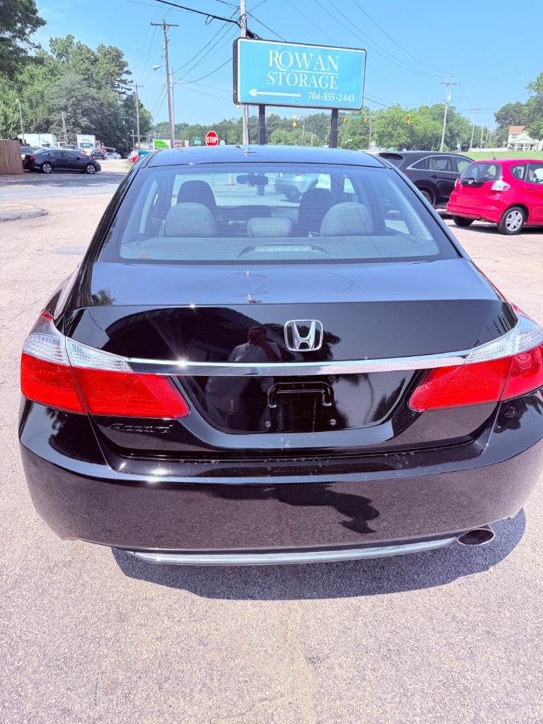 2014 Honda Accord - $9,000