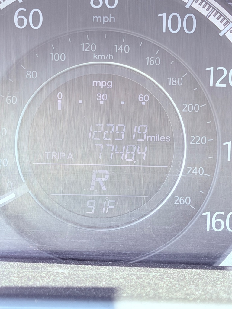 2014 Honda Accord - $9,000