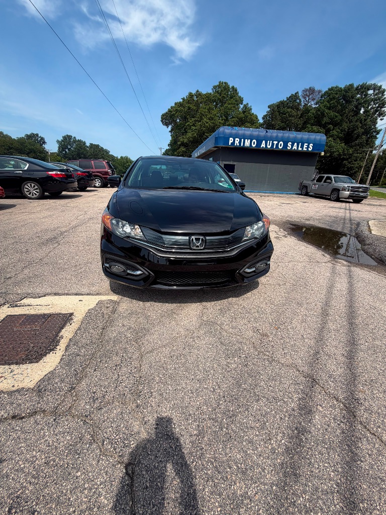 2015 Honda Civic - $9,700