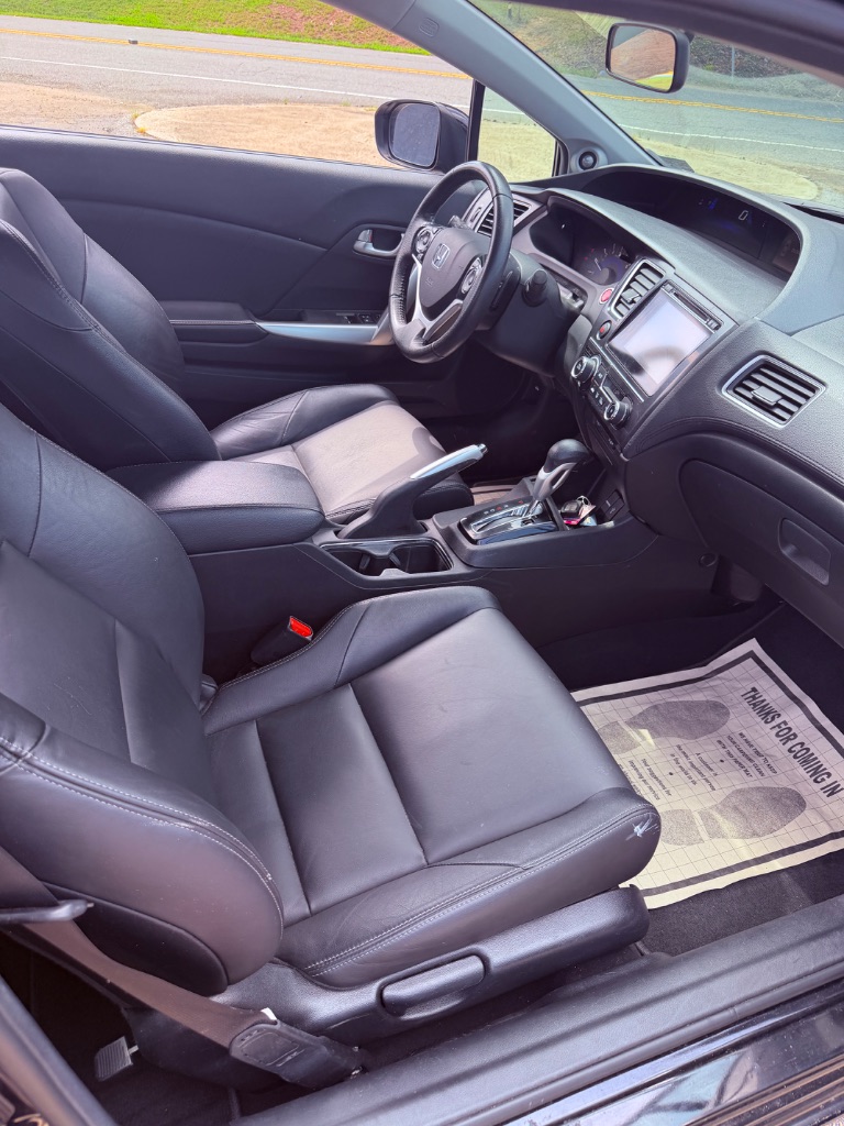 2015 Honda Civic - $9,700