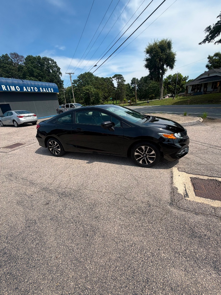 2015 Honda Civic - $9,700