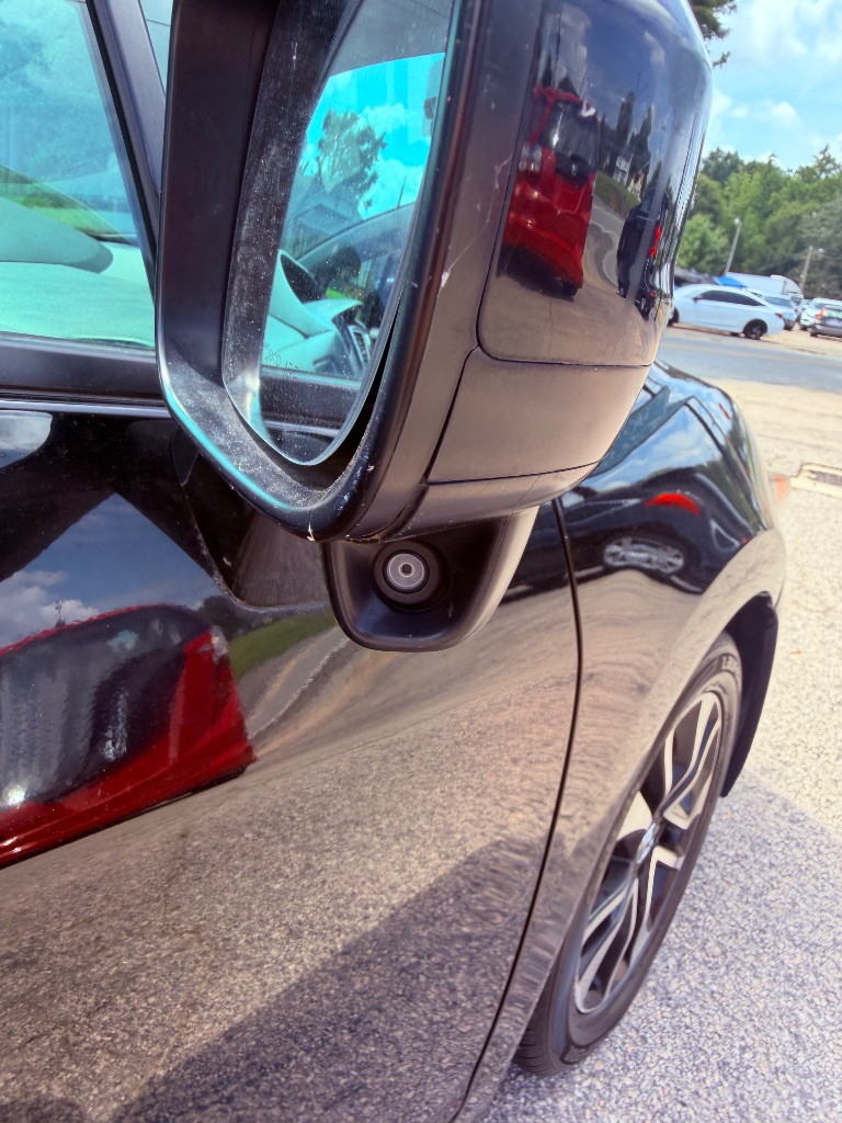 2015 Honda Civic - $9,700