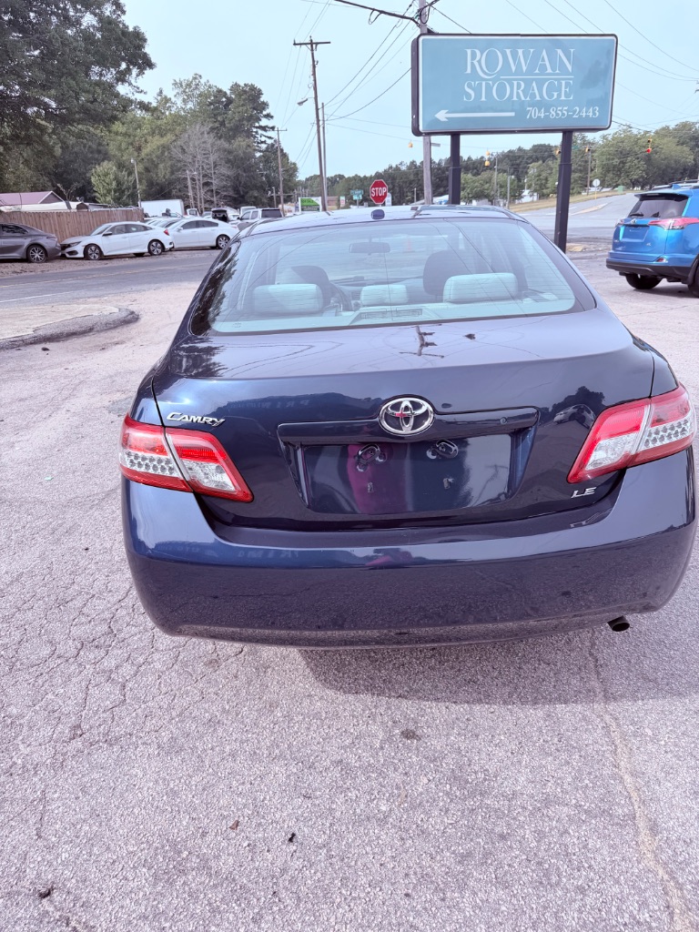 2011 Toyota Camry - $6,000