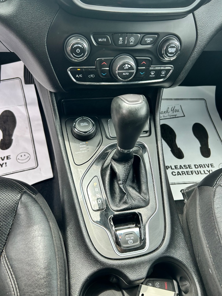 2020 Jeep Cherokee - $15,491