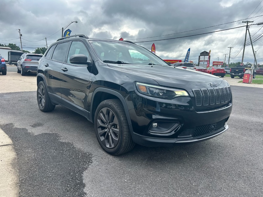 2021 Jeep Cherokee - $17,991