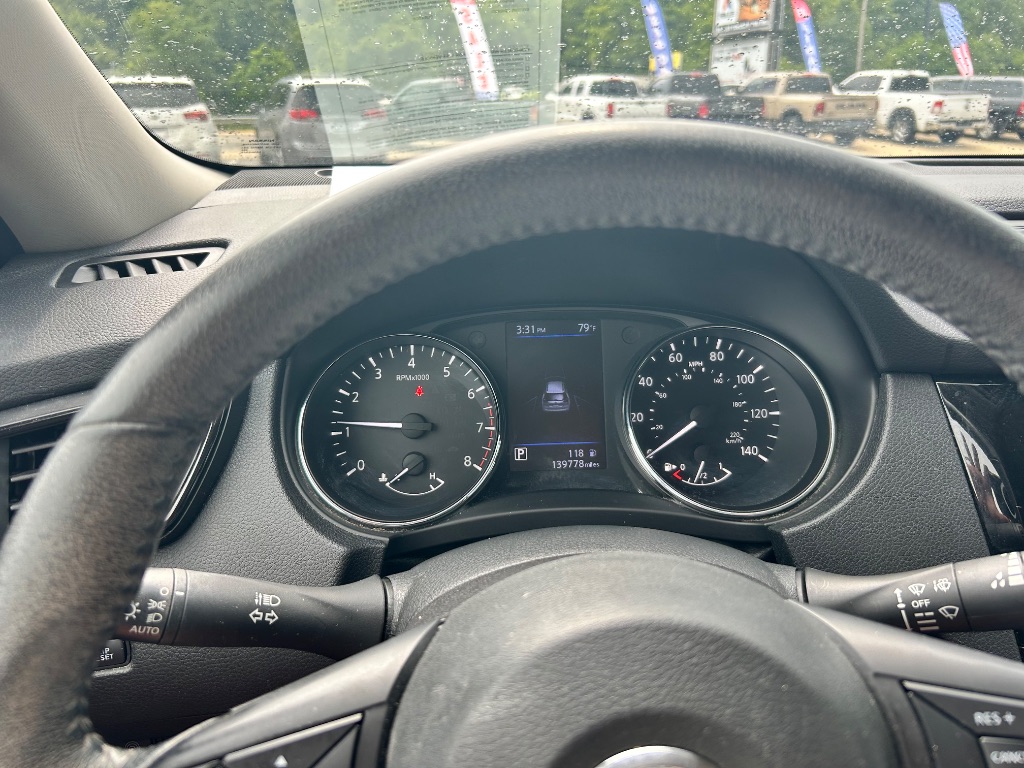 2019 Nissan Rogue - $9,291