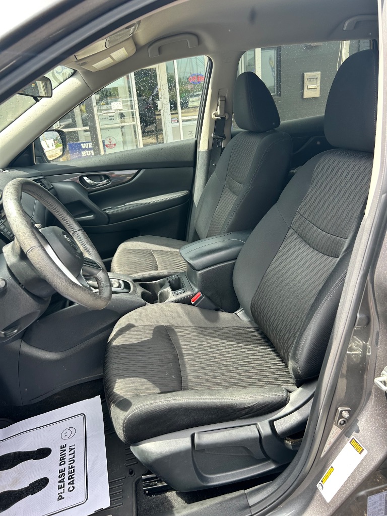 2019 Nissan Rogue - $9,291